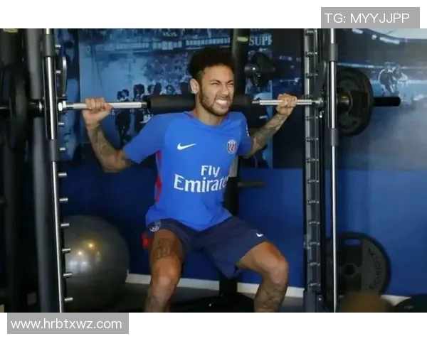 内马尔豪华车库揭秘：足球明星的奢华座驾与生活方式探秘